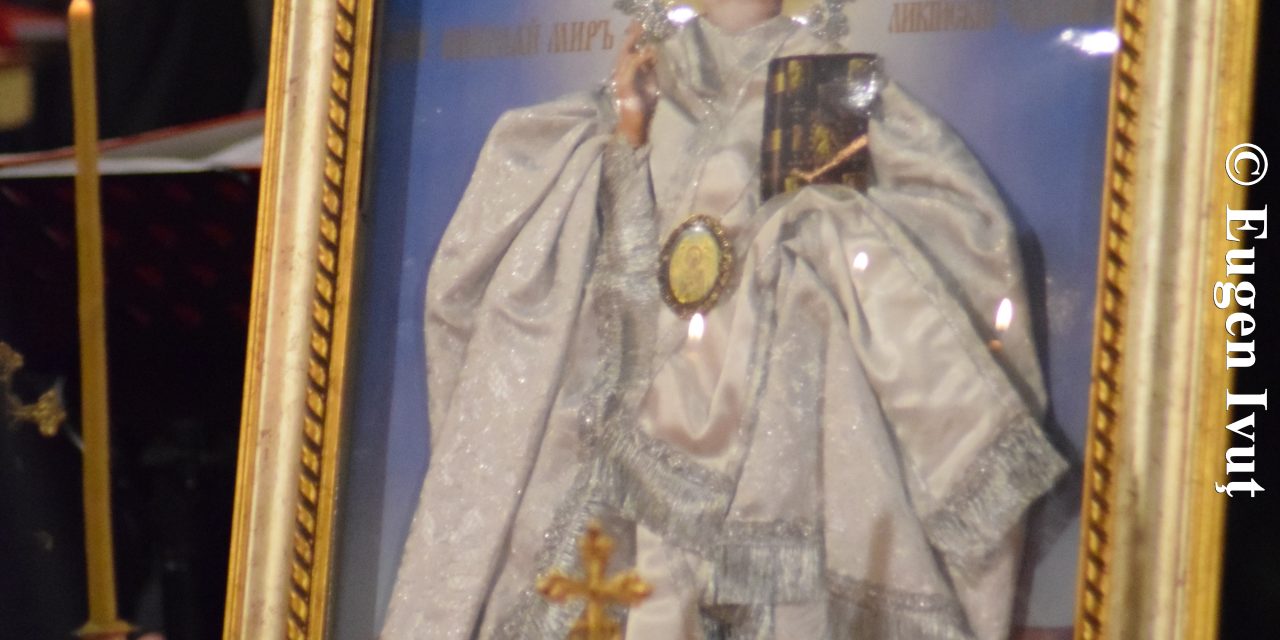 Catedrala greco-catolică din Oradea la ceas de sărbătoare      