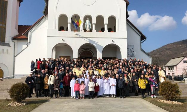 „Aș vrea să te iubesc așa cum te iubește Dumnezeu”: Întâlnirea Eparhială a Familiilor