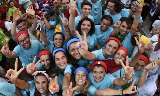 Pr. Olivo Bossa, tinerilor din Șimleu și Zalău la exerciții spirituale: «Fiți revoluționari!»