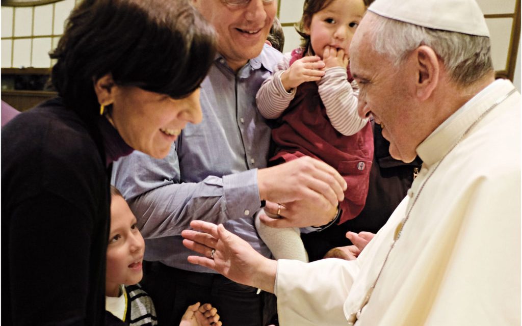 Cateheză pregătitoare: Papa Francisc și familia