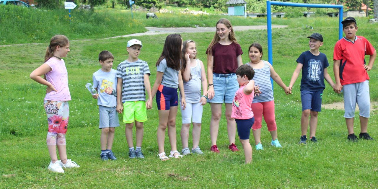 Prima excursie din vacanța de vară: prilej de a sta împreună o comunitate