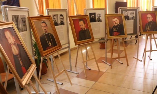Ştefan Popa-Popa’s a expus la Biblioteca Judeţeană din Oradea – „Martirii”, în şapte portrete