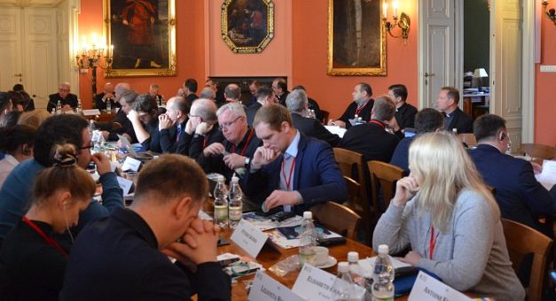 Întâlnire la Cracovia despre realitatea tinerilor din Europa