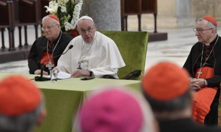 Papa Francisc: Războiul nu trebuie niciodată considerat normal