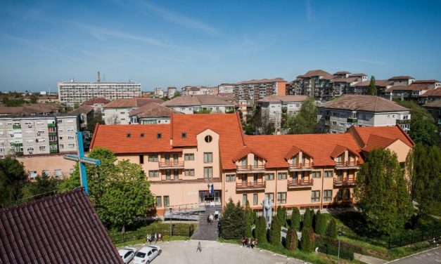 Sărbătorile tradiționale de primăvară în lumină și culoare