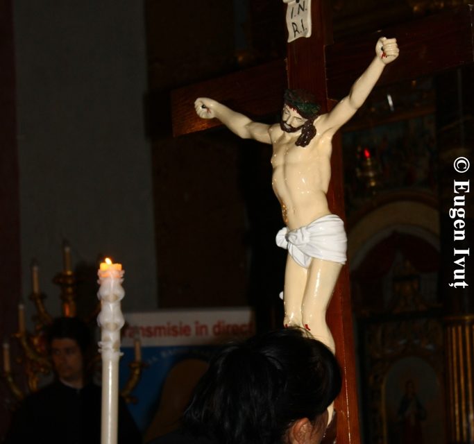Invitație: Calea Crucii în Catedrala „Sfântul Nicolae”