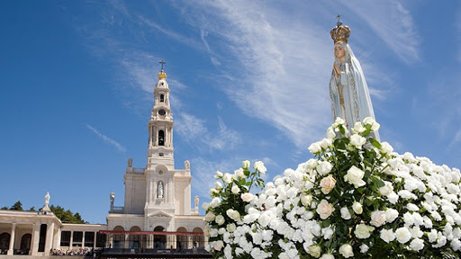 România, consacrată Sfintei Fecioare Maria, la Sanctuarul de la Fatima