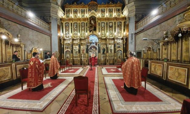 Denia celor 12 Evanghelii