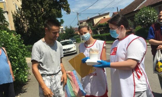 Voluntar în pandemie