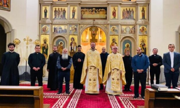 Colegiul Pontifical Pio Romeno: Dumnezeiasca Liturghie la începutul anului academic