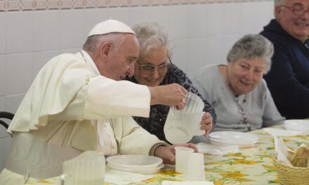 ”Pe săraci îi aveți întotdeauna cu voi”: Mesajul papei Francisc la Ziua mondială a săracilor 2021