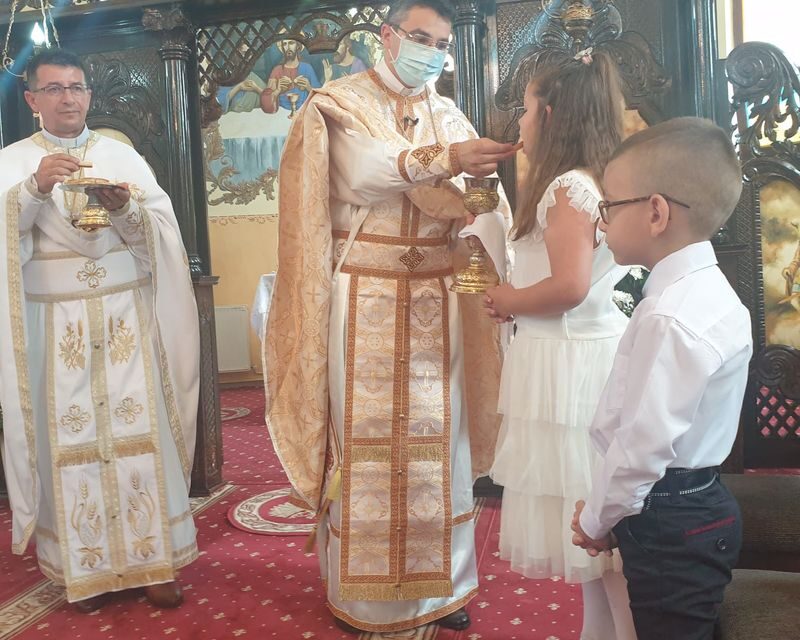 Prima Împărtășanie Solemnă la Marghita