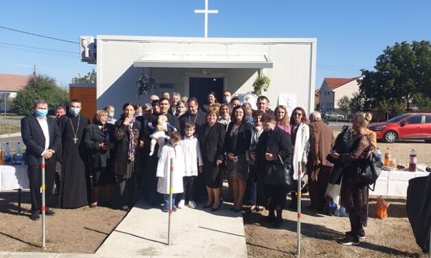 Sărbătoare în Parohia Sf. Anton din Ioşia-Oradea, cu ocazia binecuvântării noii Capele