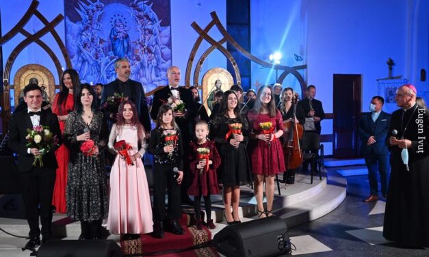 Artiști consacrați au colindat Eparhia Greco-Catolică de Oradea