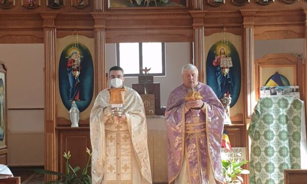 Pr. Vicar cu preoții la Sâmbăta, Protopopiatul Holod