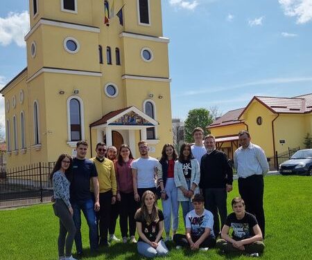1 Mai, prilej de comuniune a tinerilor ASTRU