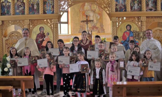 Răstignirea lui Isus pe cruce, în ochii copiilor