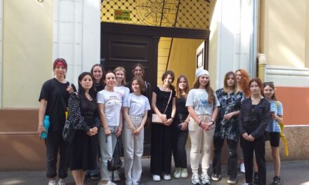 Activitate de socializare cu adolescenți ucraineni