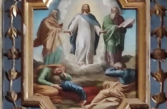 „Acesta este Fiul Meu cel ales, de acesta să ascultaţi” – icoana Schimbării la Față