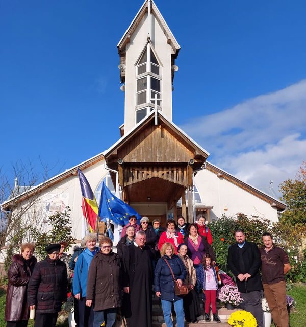 Reuniunea Mariană din Oradea în pelerinaj la Prilog
