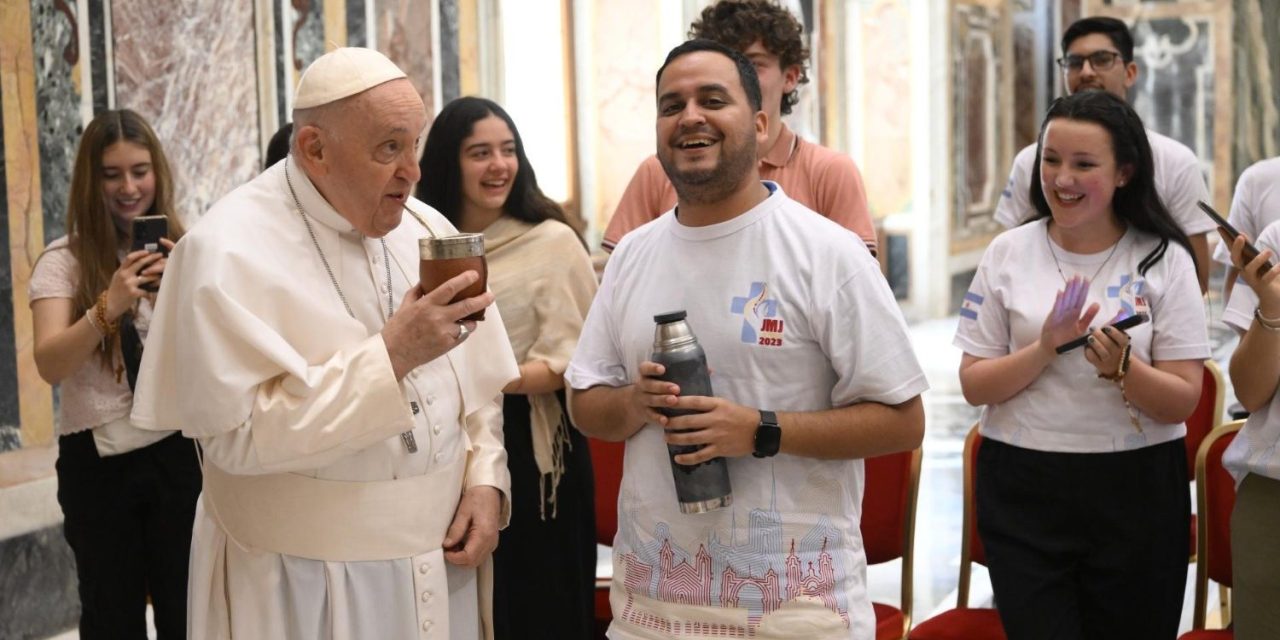Papa: Tineri, la Lisabona, trăiți în profunzime dorința de unitate a lui Isus