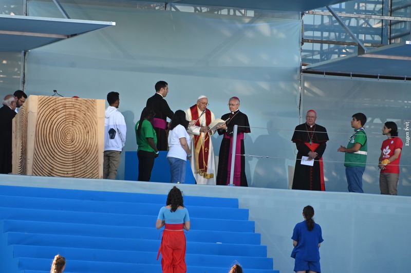 Papa în Portugalia: Aceste zile să fie ecouri vibrante ale chemării de iubire a lui Dumnezeu