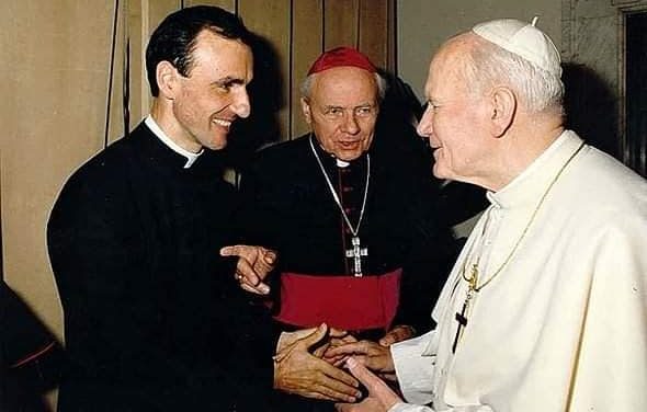 Mărturia Preasfințitului Virgil Bercea la 25 de ani de la vizita Papei Ioan Paul al II-lea în România