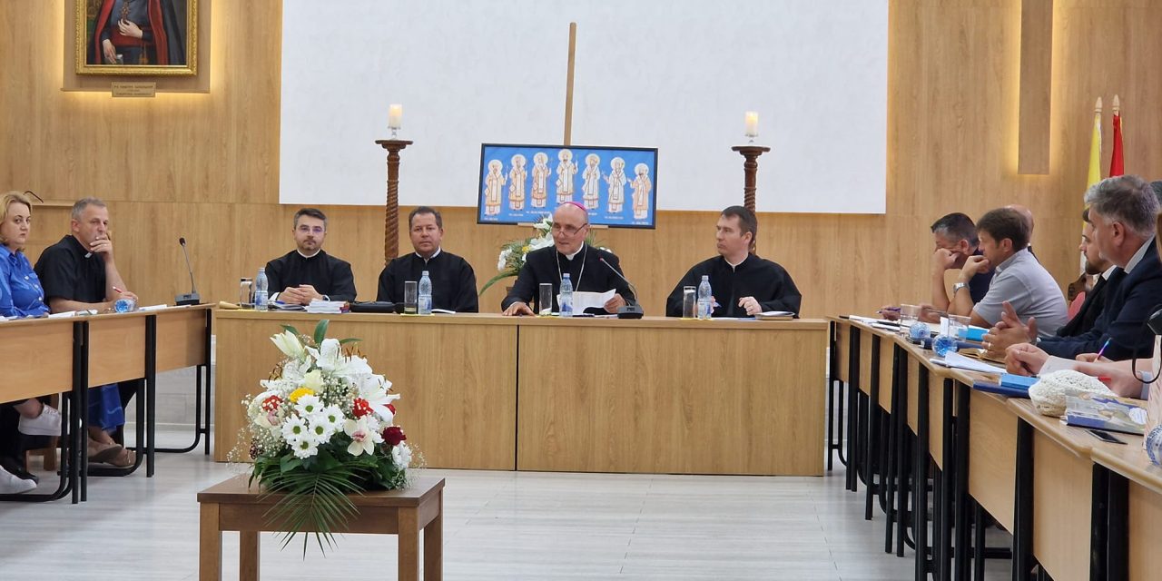 Întâlnirea Consiliului Pastoral al Eparhiei de Oradea