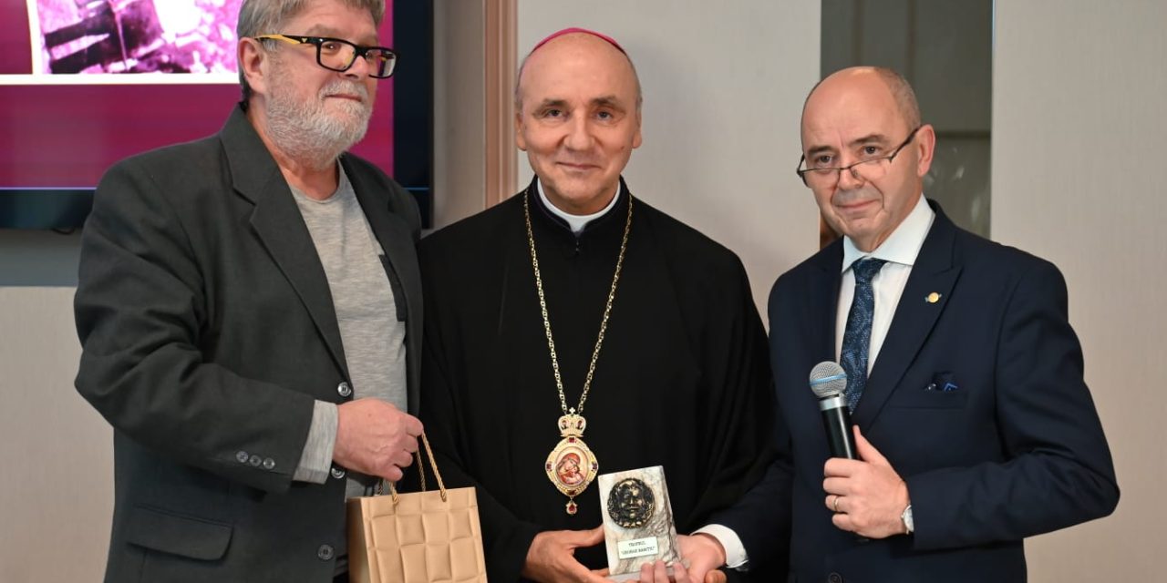 Preasfinția Sa Virgil Bercea a primit titlul de Membru de onoare al Institutului de Istorie „George Barițiu” al Academiei Române