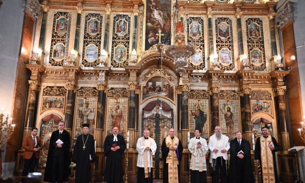 BISERICA GRECO-CATOLICĂ A GĂZDUIT IERI ÎNCHEIEREA SĂPTĂMÂNII DE RUGĂCIUNE PENTRU UNITATEA CREŞTINILOR DIN ORADEA