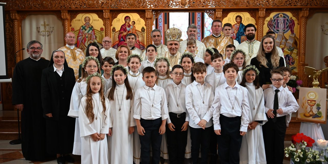 Prima Sfântă și Solemnă Împărtășanie în Parohia „Schimbarea la Față” din Velența