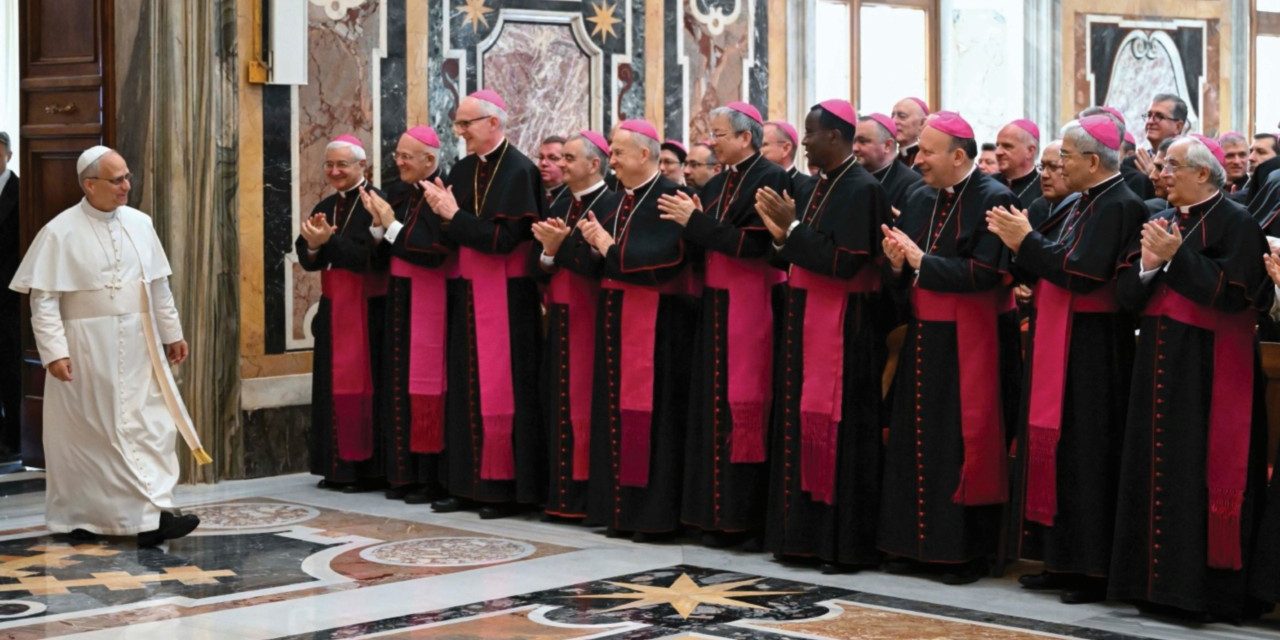Instrumente de unitate și demnitate între crucificații nevinovați de astăzi