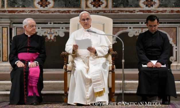 DISCURSUL SFÂNTULUI PĂRINTE LEON al XIV le-a CU OCAZIA COMEMORĂRII CARDINALULUI IULIU HOSSU în Capela Sixtină