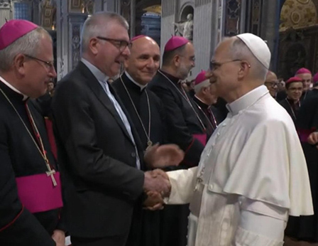 Episcopi și seminariști, unitate în jurul lui Petru