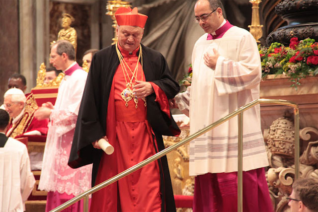 Mesajul de condoleanțe al PS László Böcskei,  Președintele Conferinței Episcopilor din România,  la trecerea în veșnicie a Cardinalului Lucian Mureșan