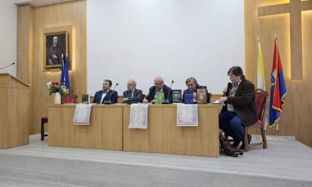 Triplă lansare de carte la Oradea, sub patronajul Episcopiei Greco-Catolice – poezie, muzică și spirit într-o seară memorabilă