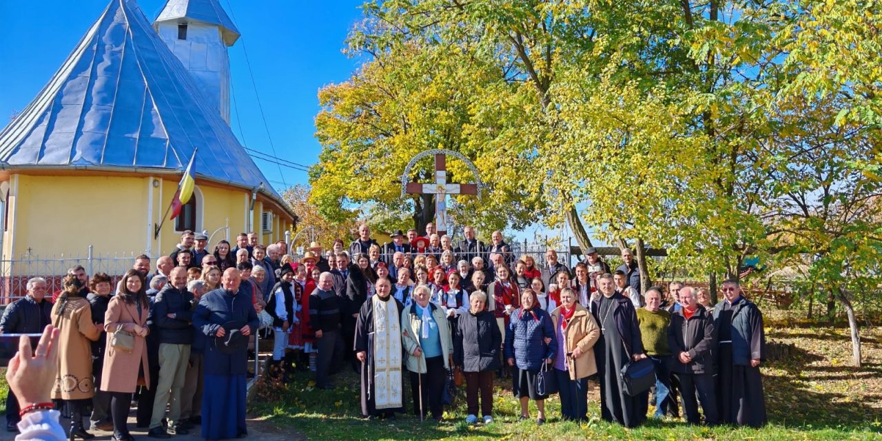 Hramul Parohiei „Sfântul Dumitru, Izvorâtorul de Mir” din Nădar