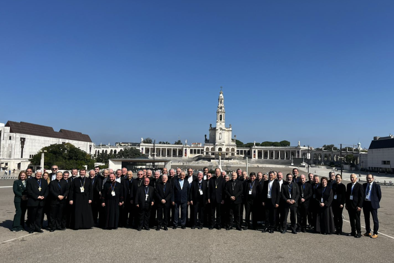 Episcopii Europeni Fac Apel la Rugăciune pentru Pace și Implicare Misionară pe Continent