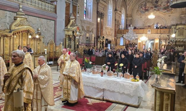 Sfânta Liturghie Arhierească în Catedrala „Sfântul Nicolae” în Duminica a 21-a dR (Pilda Semănătorului)