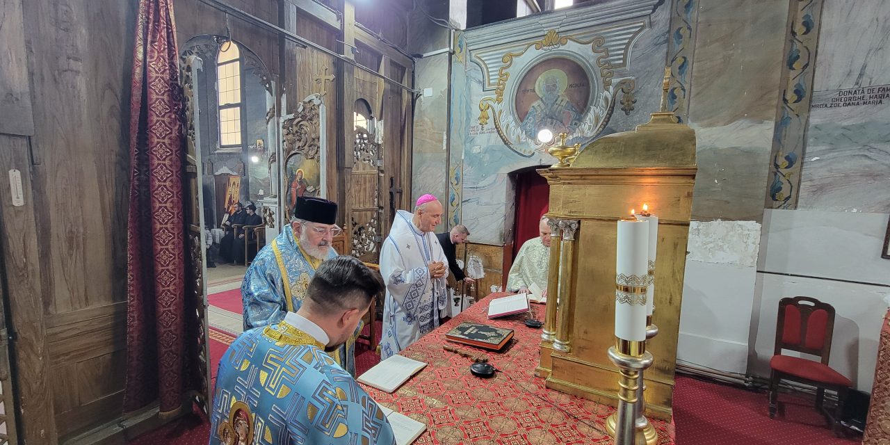 Sfânta Liturghie Arhierească în Biserica „Sfântul Gheorghe” de sărbătoarea „Intrarea în Templu a Maicii Domnului”