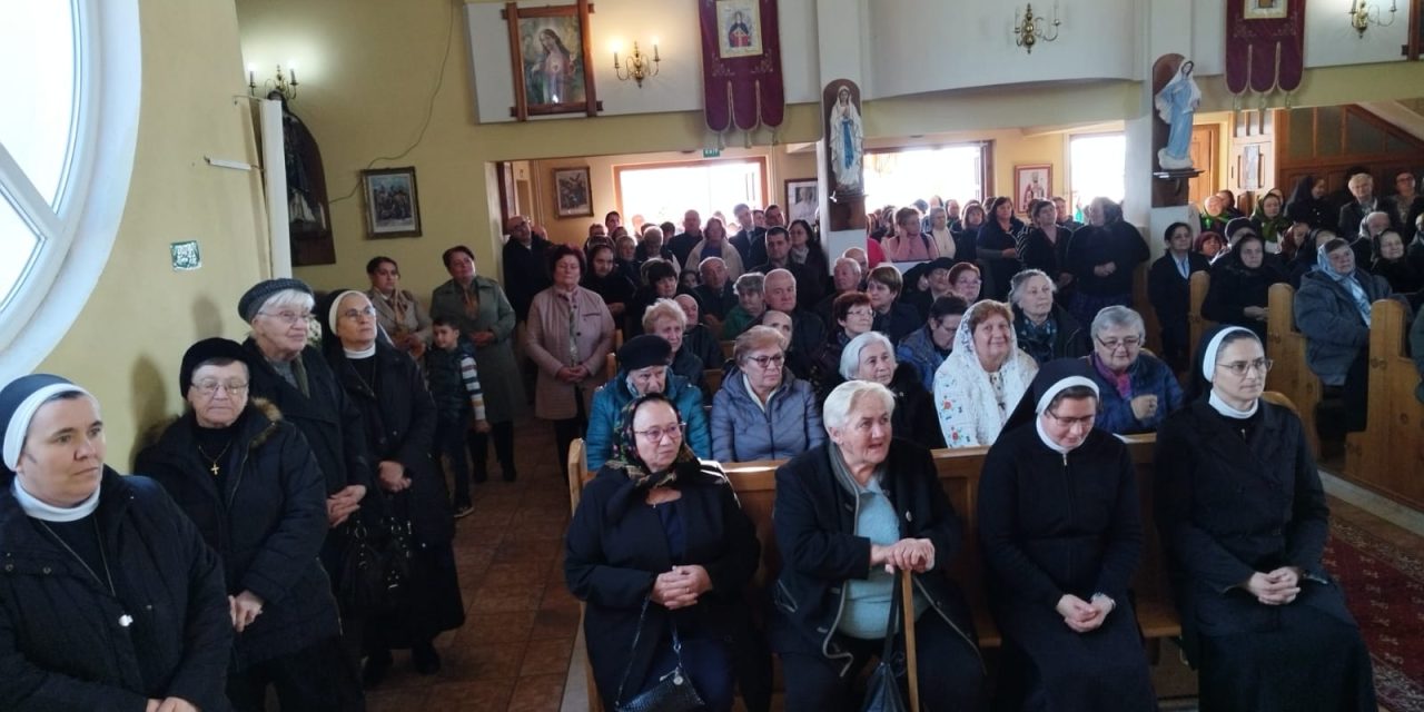 Pelerinaj la mormântul fratelui Mihai Neamţu de la Prilog