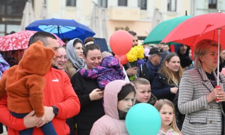 Marșul pentru Viață la Oradea: „Solidaritatea pentru amândoi” – o mărturie comună pentru darul vieții