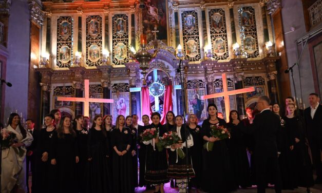 Concertul pascal „Lumină din Lumină” în Catedrala „Sfântul Nicolae” din Oradea