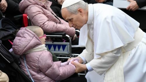 Papa Leon al XIV-lea: suferința, luminată de credință, devine loc de întâlnire cu Dumnezeu