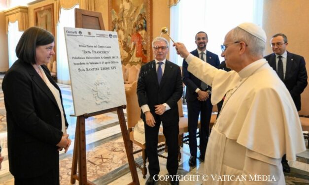 Leon al XIV-lea a binecuvântat piatra de temelie a „Centrului Inimii – Papa Francisc”