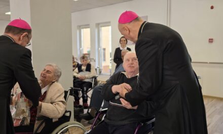 Vizita Înaltpreasfinției Sale Giampiero Gloder, Nunțiul Apostolic în România și Republica Moldova, la „Casa Frențiu” din Oradea