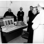 Nume scrise pe cer: omagiu adus Papei Leon al XIII-lea și dialogului dintre credință și știință