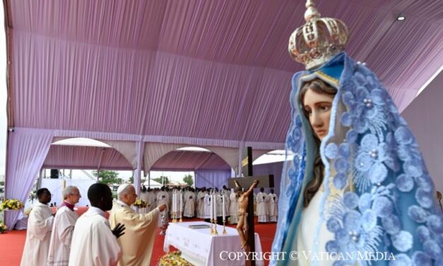 Papa Leon: „Cristos este viu și merge alături de noi” – apel la speranță și pace pentru Angola și lumea întreagă