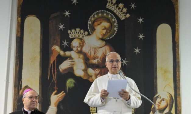Papa Leon al XIV-lea la Pompei: „Pacea se naște în inimă. Nicio putere pământească nu va salva lumea, ci numai iubirea lui Dumnezeu”