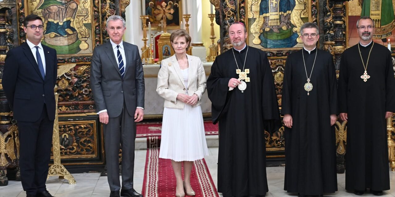 Preafericitul Părinte Claudiu a primit vizita Majestății Sale Margareta, Custodele Coroanei Române și Alteței Sale Regale Principele Radu